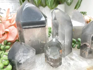 Gray Lithium Quartz Points