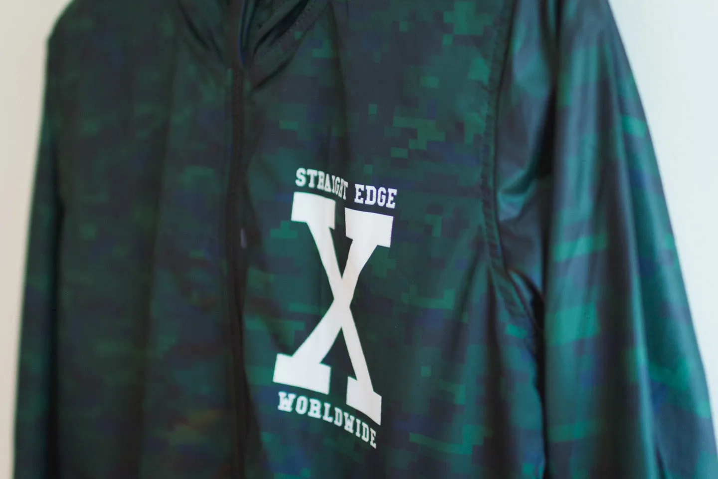 Ladies Camo Windbreaker