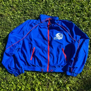 *LIMITED* Helmet crop windbreakers